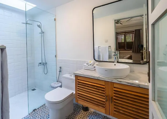 Villa Private 5 Bedroom Spacious Close To Sanur (Bali)