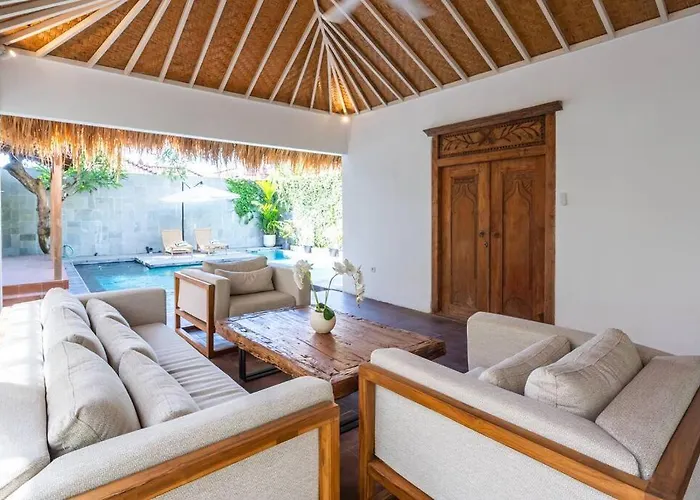 Private 5 Bedroom Spacious Close To